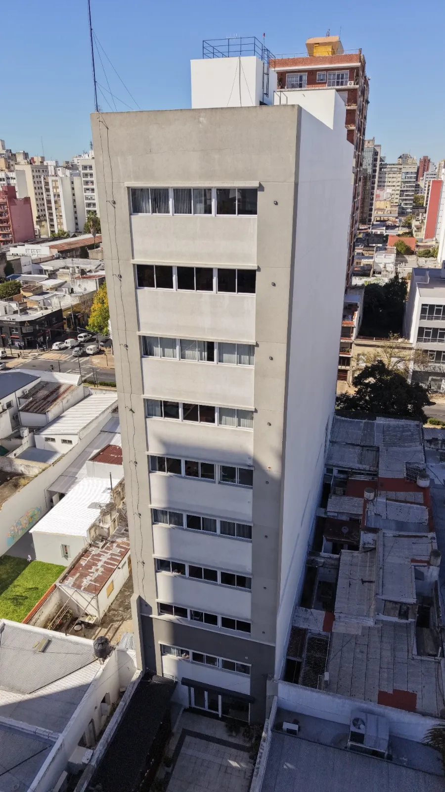 44 E/ 10 Y 11 — galería