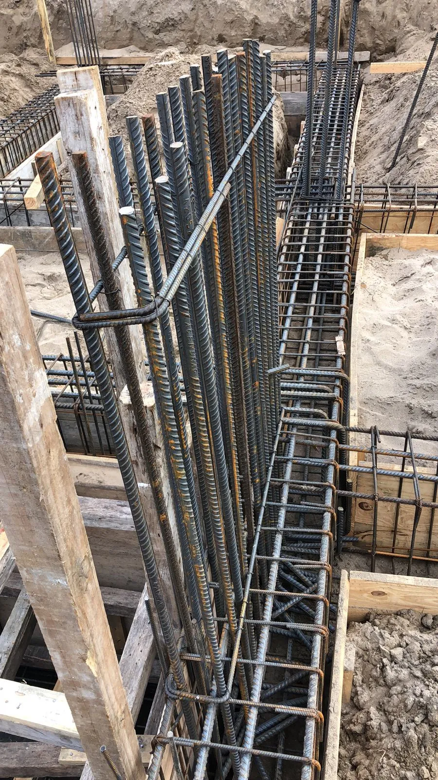 LDM V — avance de obra, etapa 1