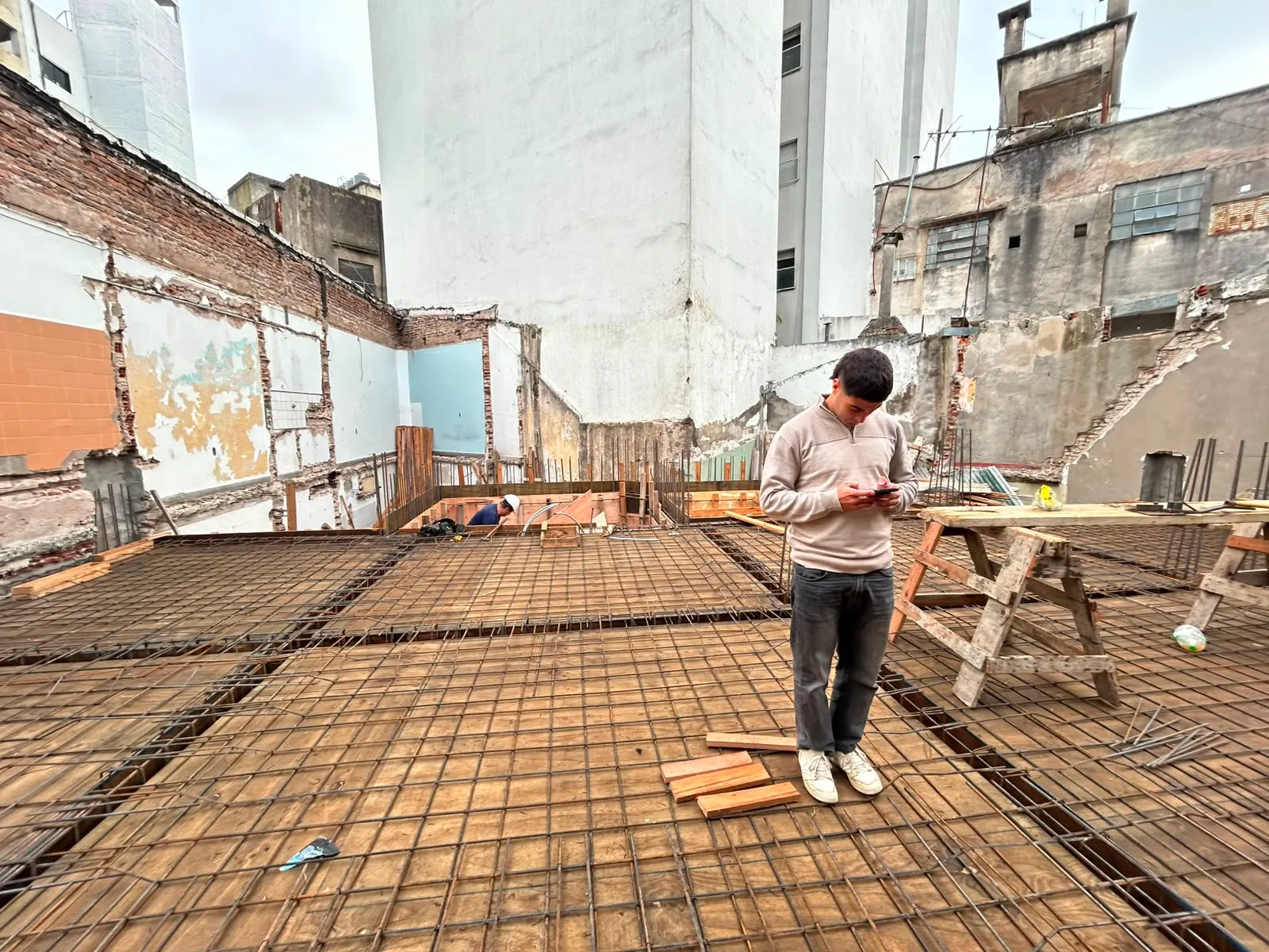 2 e/ 45 y 46 — avance de obra, etapa 1