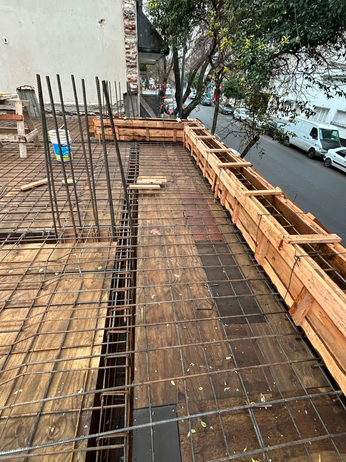 2 e/ 45 y 46 — avance de obra, etapa 1