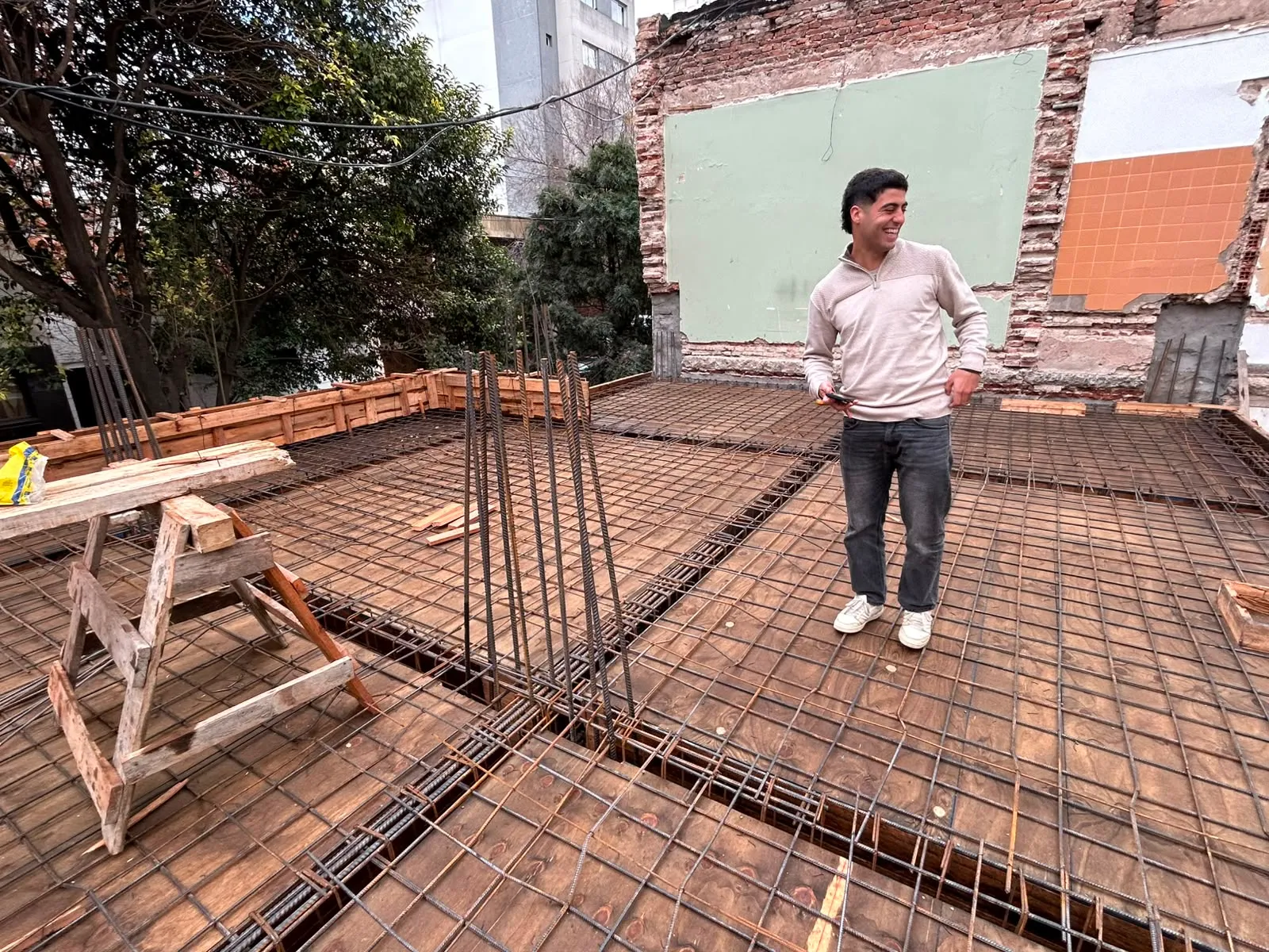 2 e/ 45 y 46 — avance de obra, etapa 1