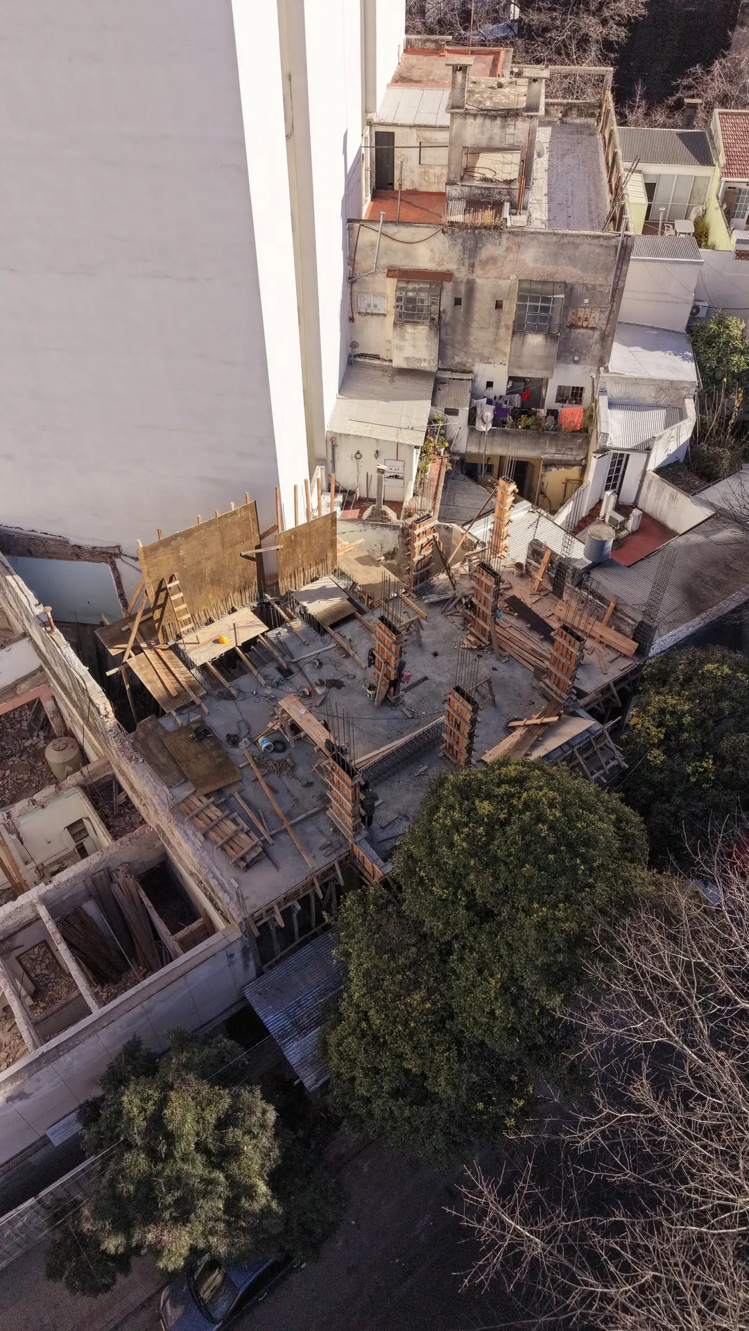 2 e/ 45 y 46 — avance de obra, etapa 1