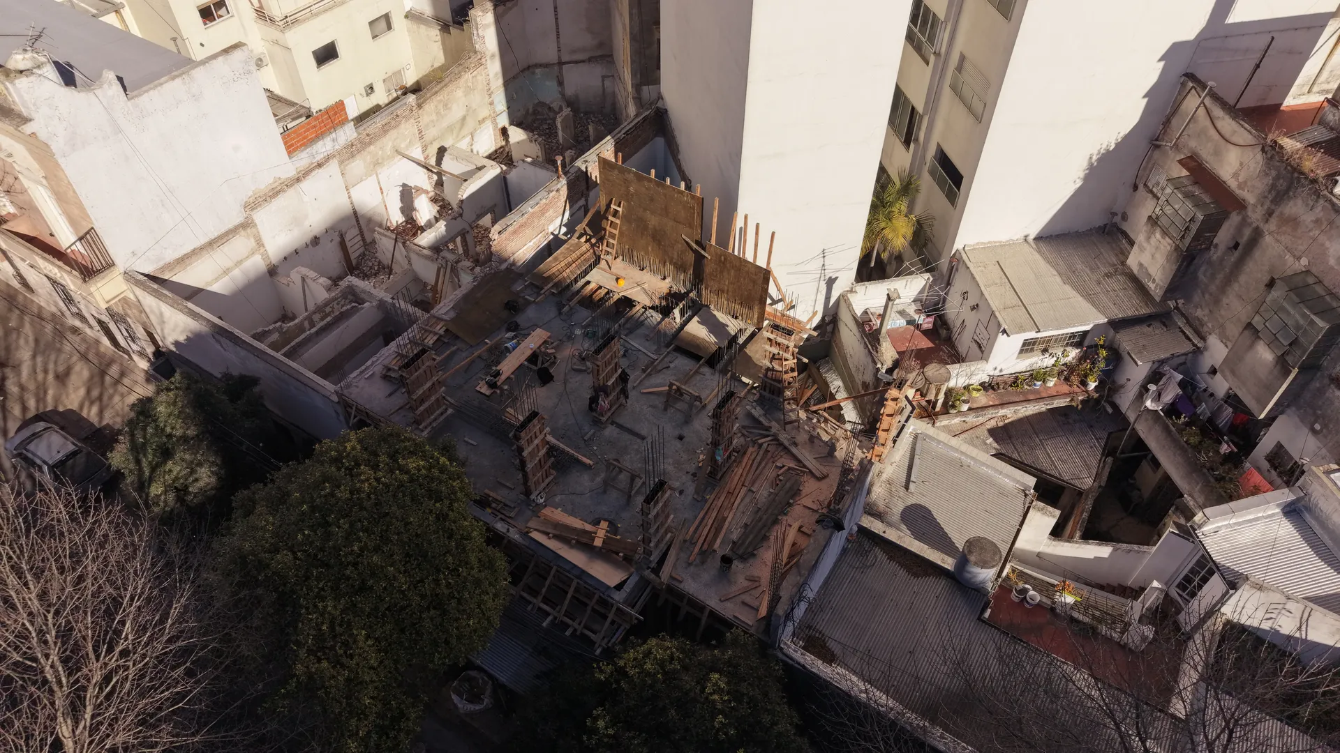 2 e/ 45 y 46 — avance de obra, etapa 1
