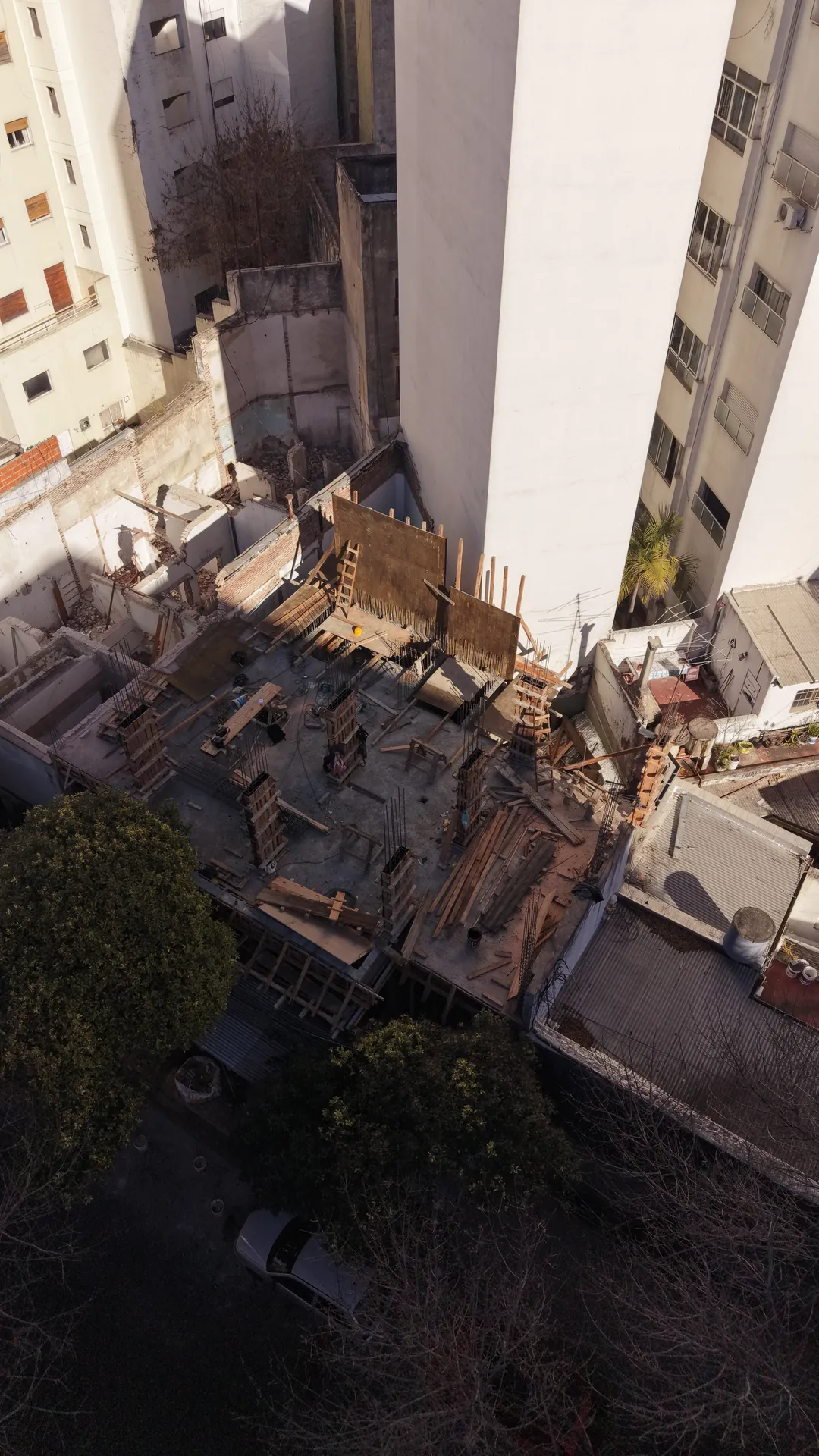 2 e/ 45 y 46 — avance de obra, etapa 1