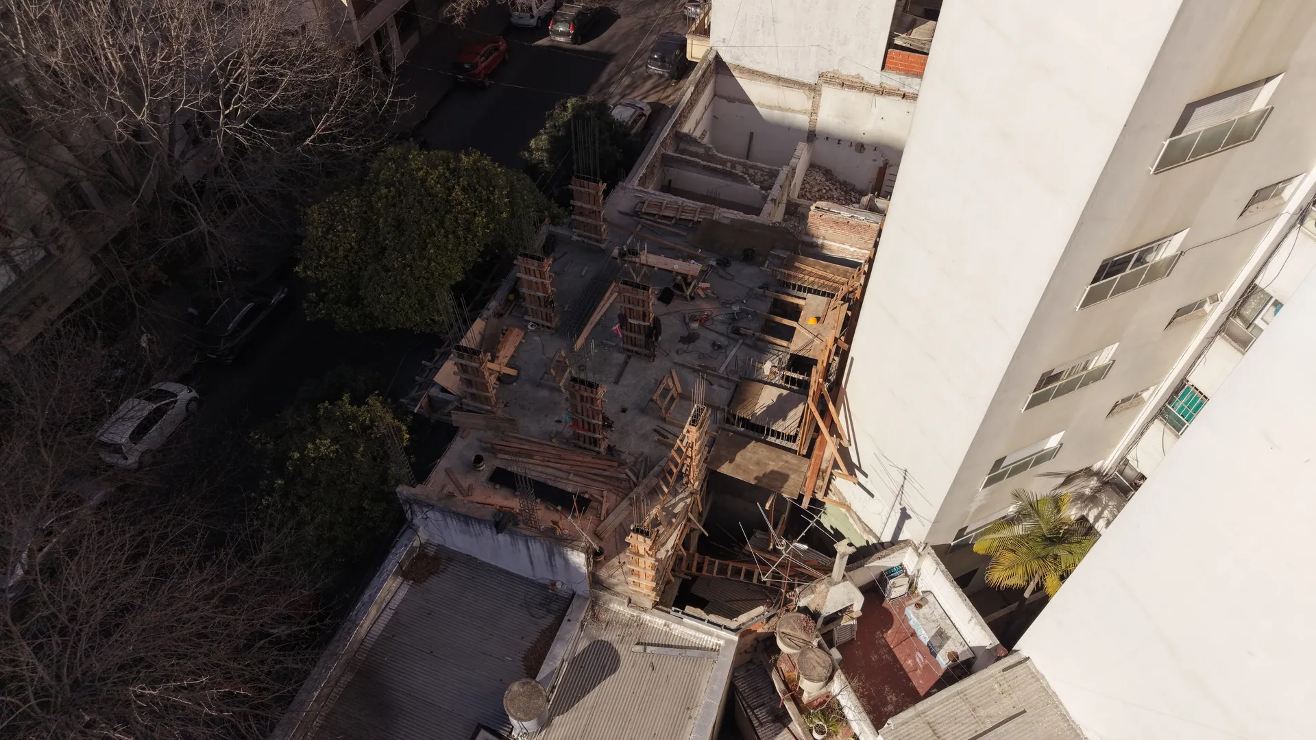 2 e/ 45 y 46 — avance de obra, etapa 1