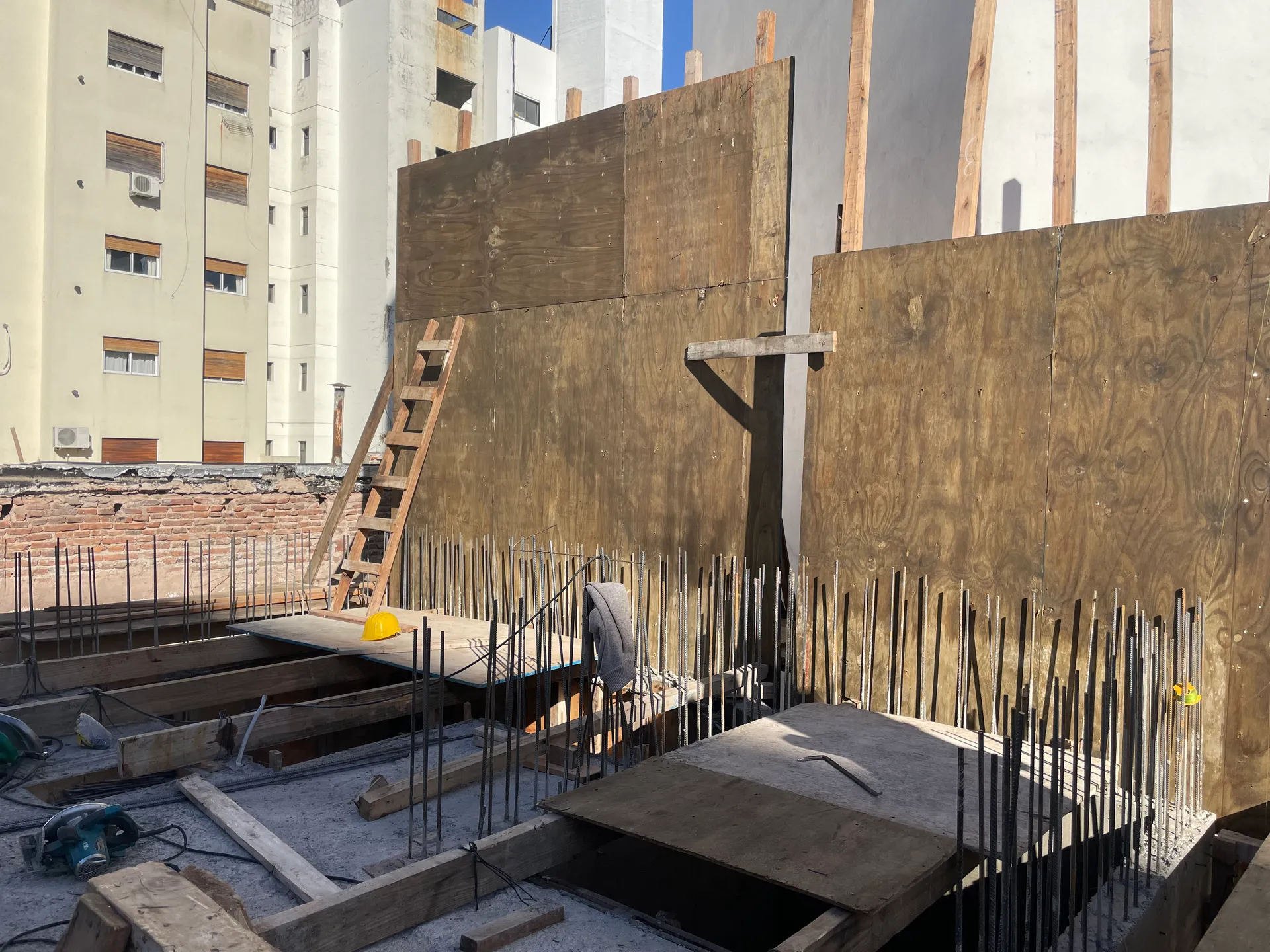 2 e/ 45 y 46 — avance de obra, etapa 1