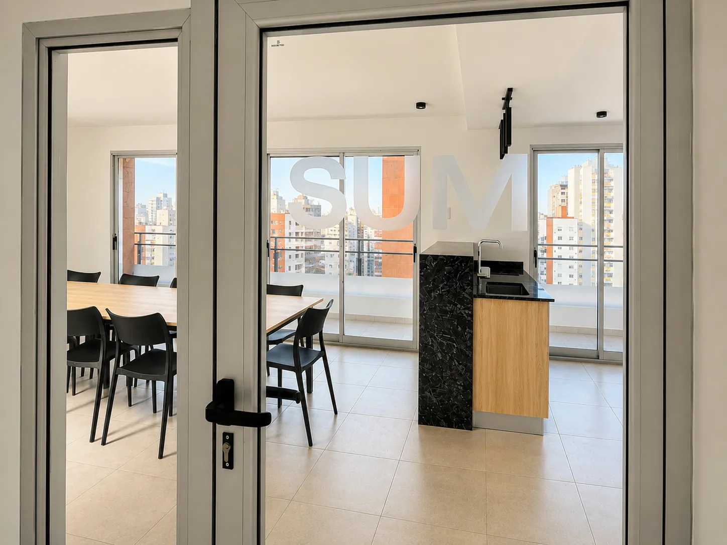 43 E/ 11 Y 12 — galería