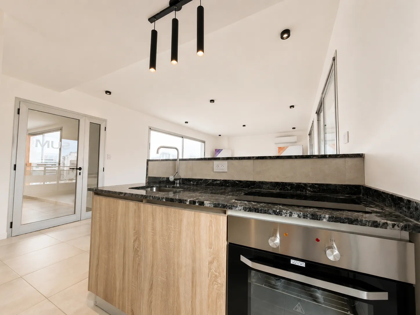 43 E/ 11 Y 12 — galería