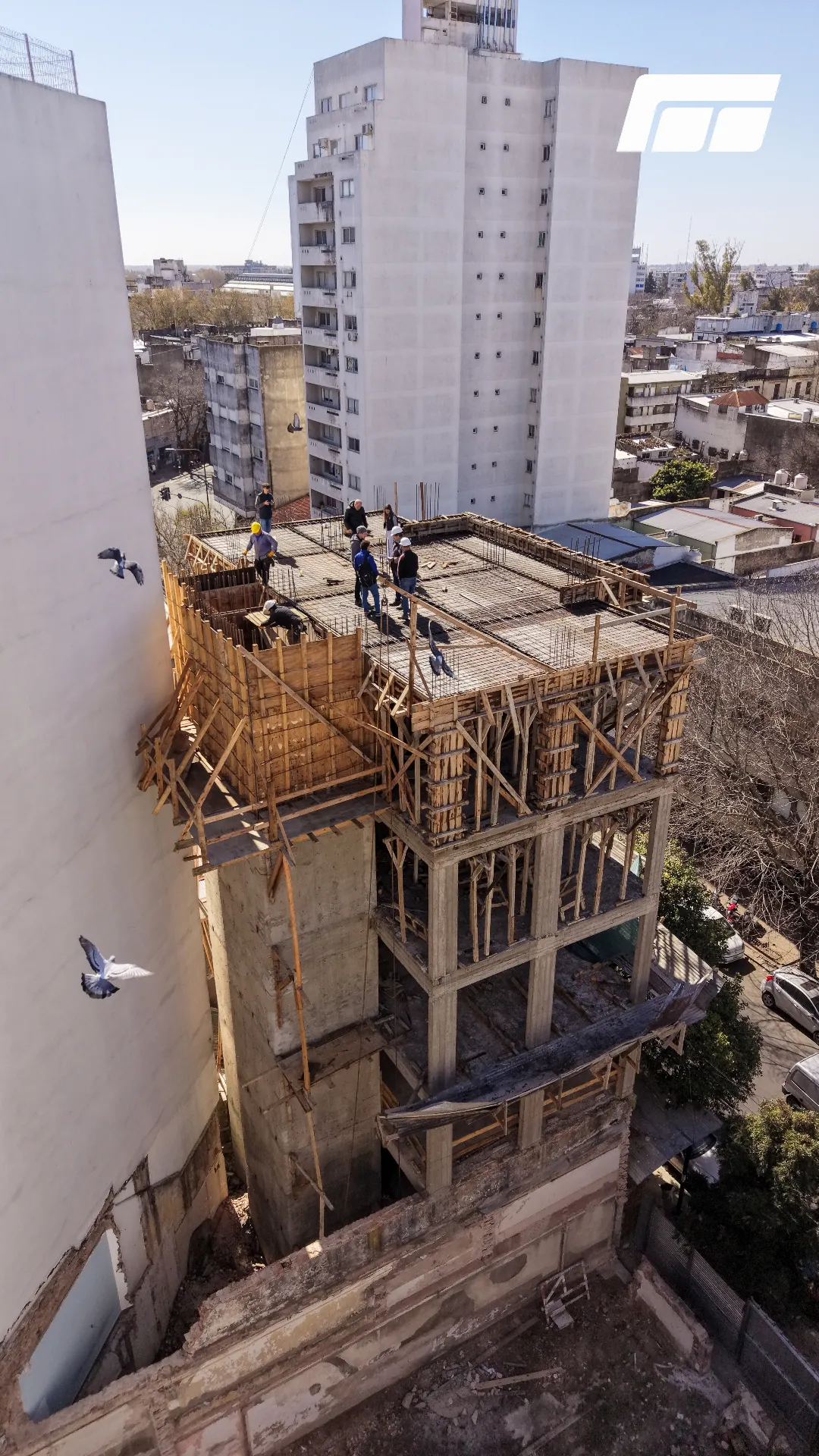 2 e/ 45 y 46 — galería